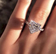 inlaid AAA zircon heart-shaped ring wish new European and American engagement party ring jewelry